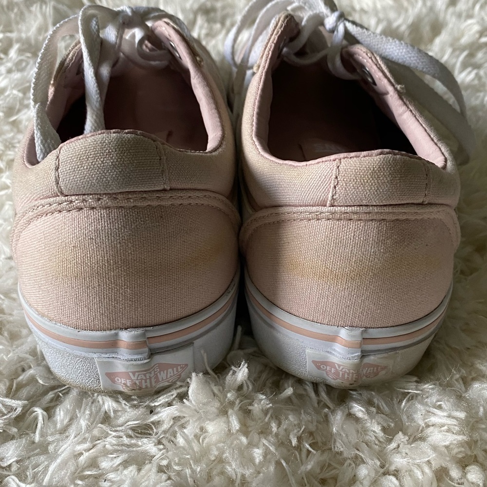 Vans - Picture 3 of 5